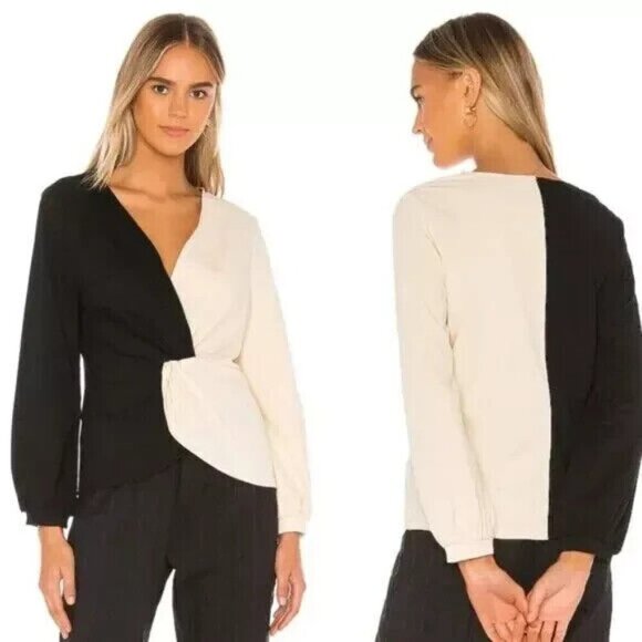 Callahan Knitwear Sweater Rana Cream Black Colorblock Front Twist Knot - Picture 1 of 16